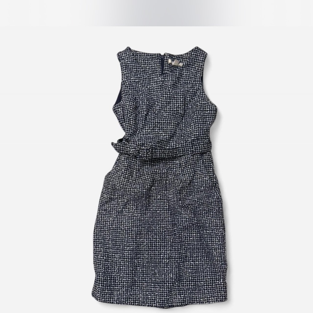 Banana Republic Navy and White dress - Picture 3 of 3